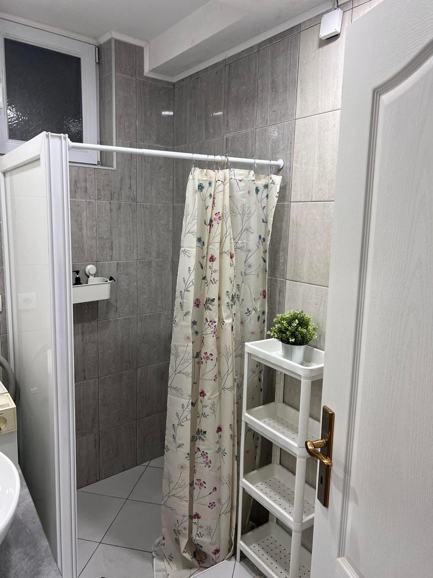Guest House Lila ソンボル エクステリア 写真